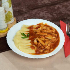 Meniu nr.22 - File de pui in sos tomat 150G